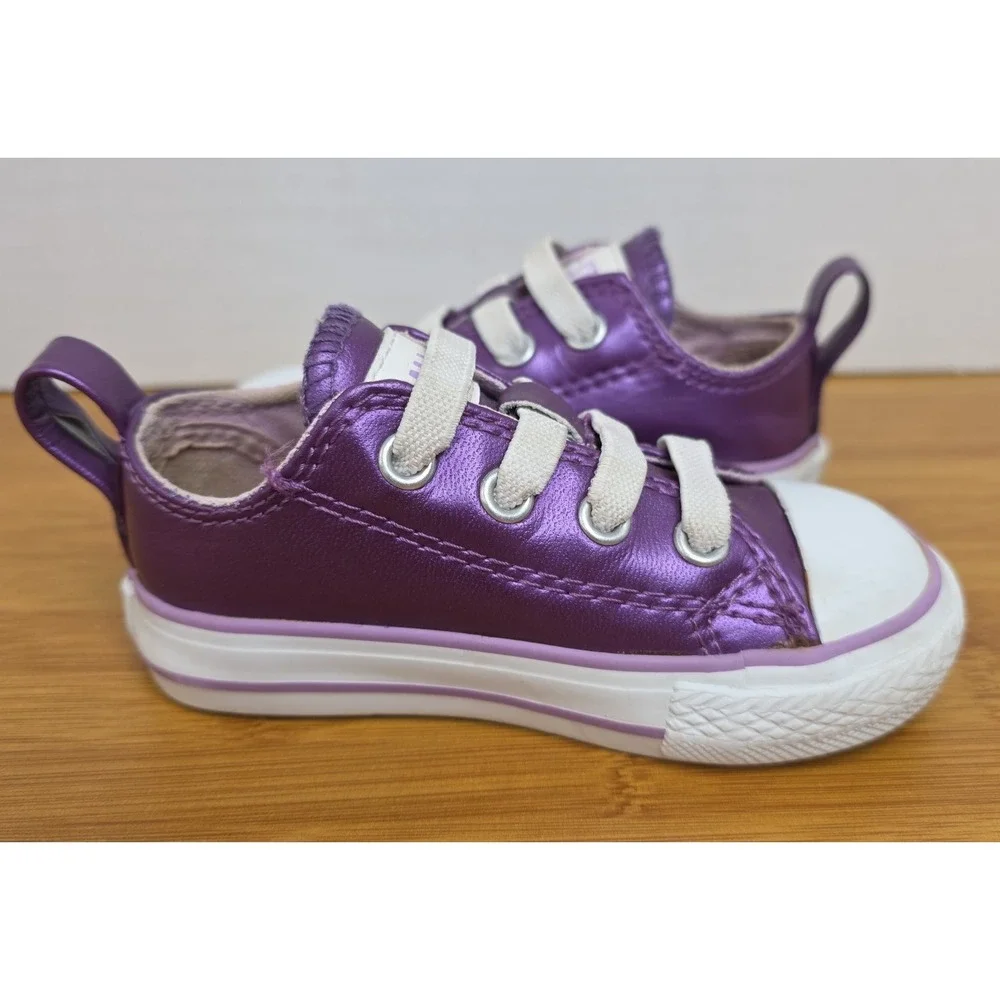 Converse Chuck Taylor All Star Purple Infant Size 5 Hook Loop Sneakers 726104F
